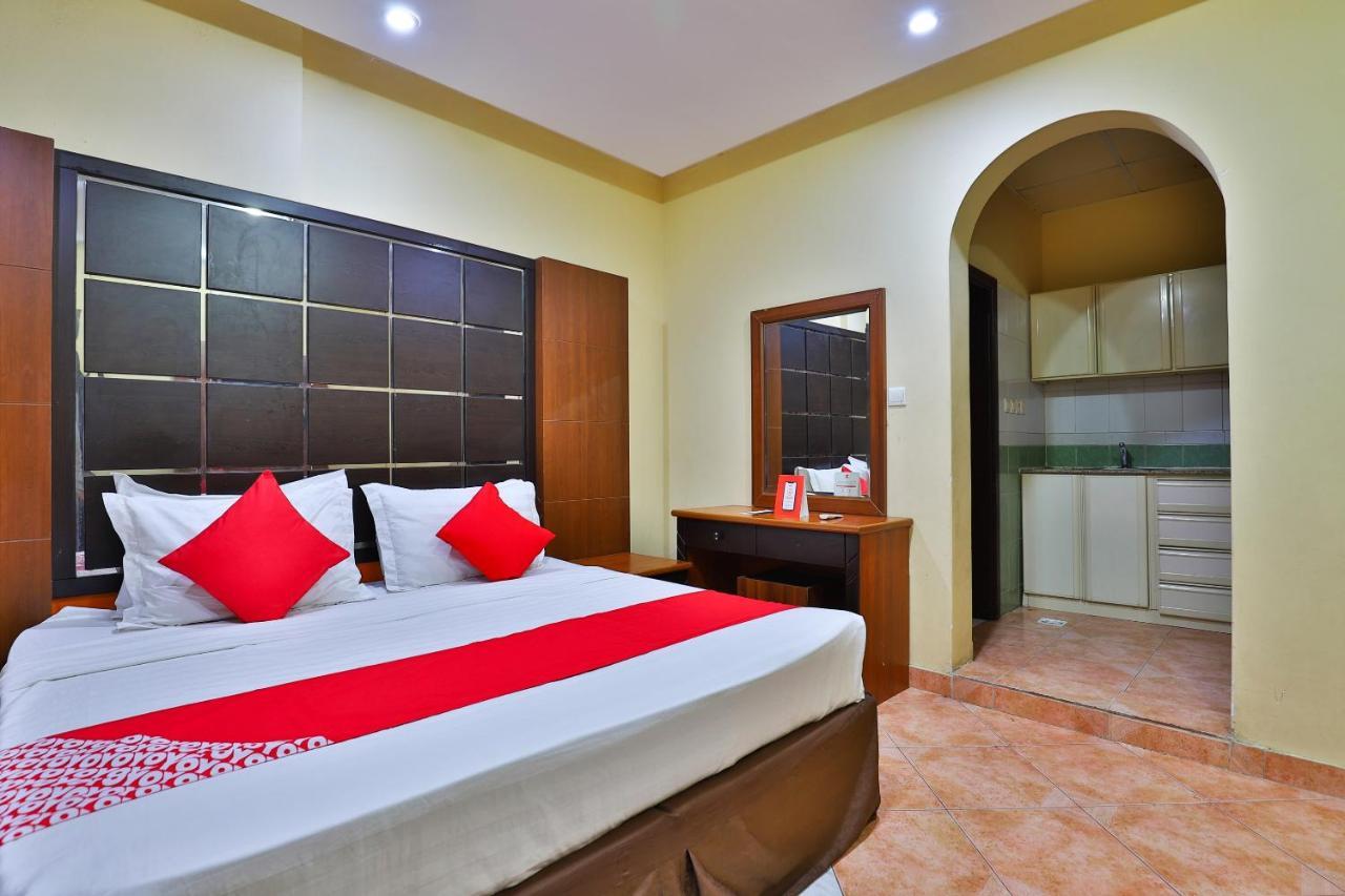 OYO 396 Alam Al Sala Al Kobra Towers Hotel Jeddah Bagian luar foto