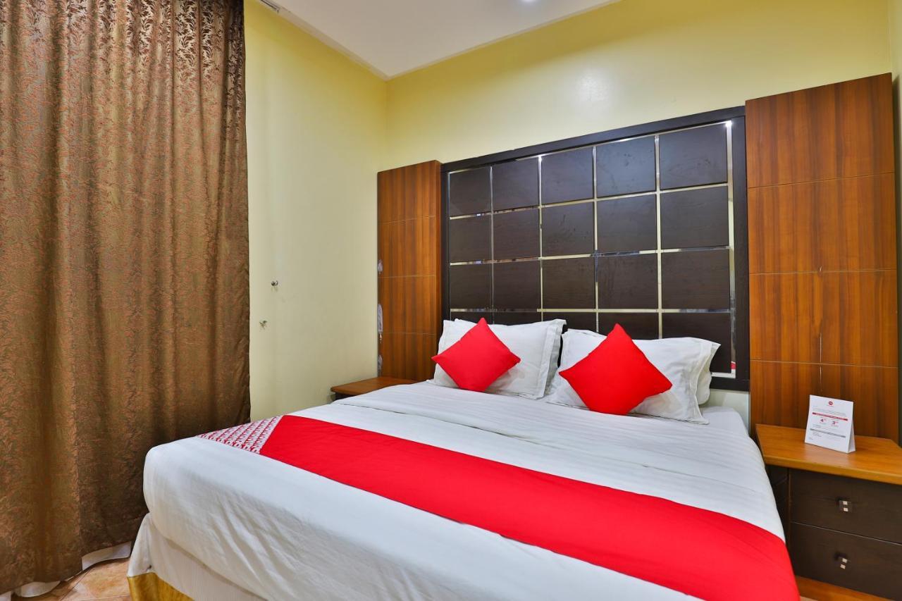 OYO 396 Alam Al Sala Al Kobra Towers Hotel Jeddah Bagian luar foto