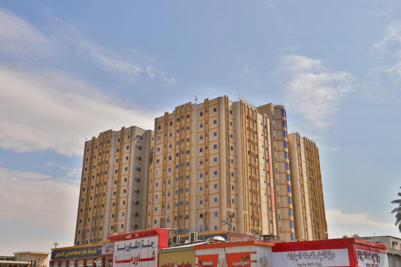 OYO 396 Alam Al Sala Al Kobra Towers Hotel Jeddah Bagian luar foto